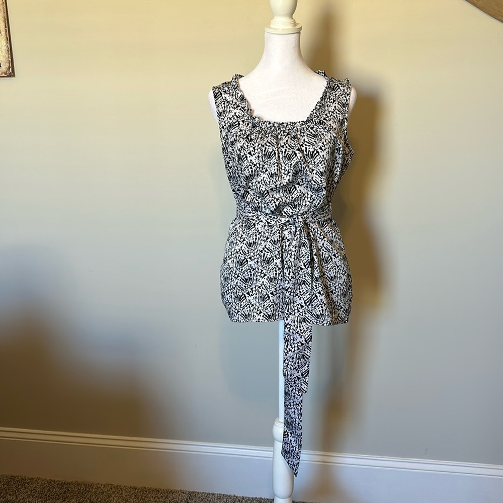 Black and white shirt with belt. Size small